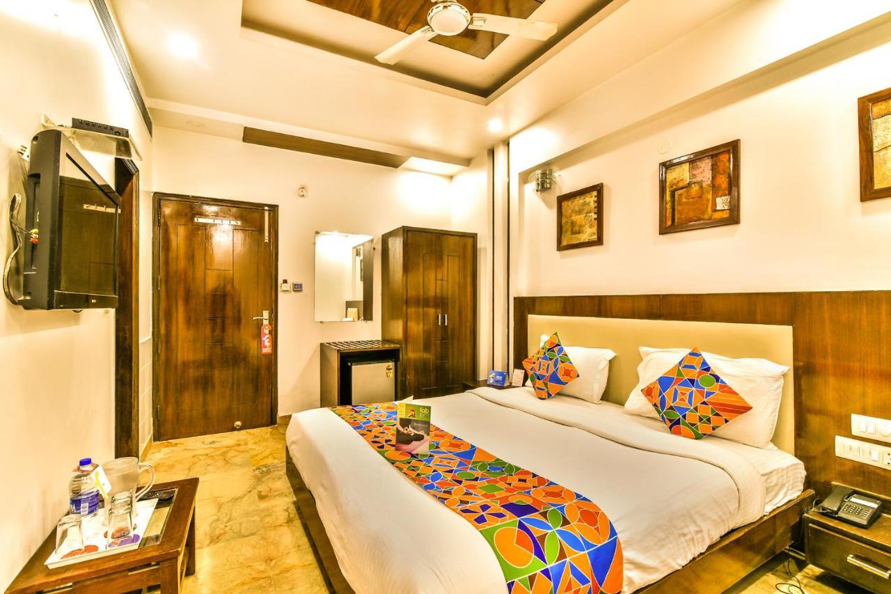 Fabhotel Sehej Inn New Delhi Bagian luar foto