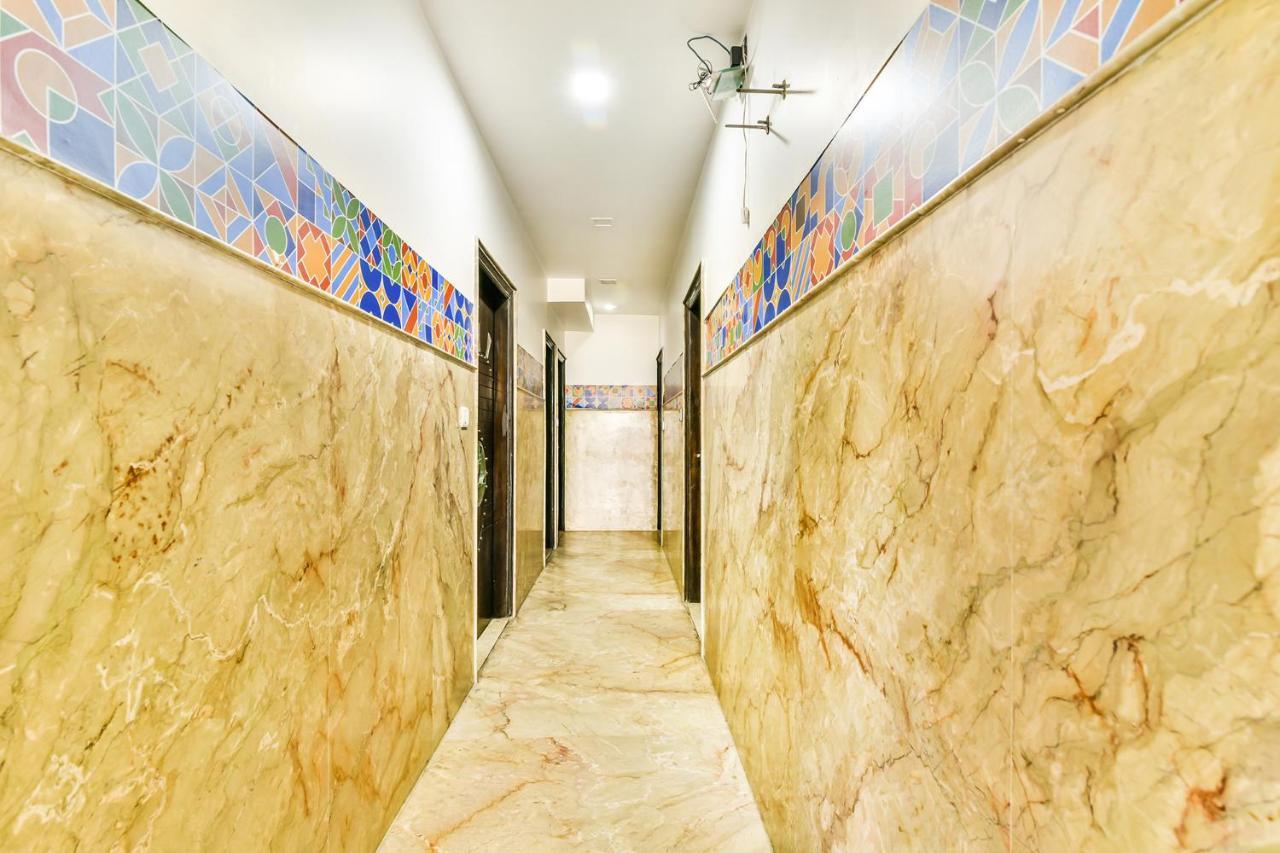 Fabhotel Sehej Inn New Delhi Bagian luar foto