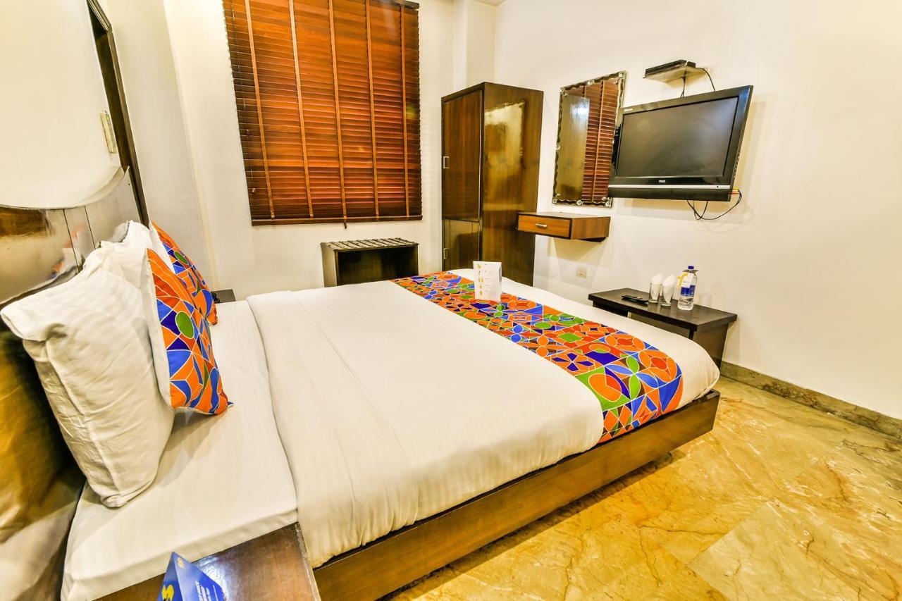 Fabhotel Sehej Inn New Delhi Bagian luar foto