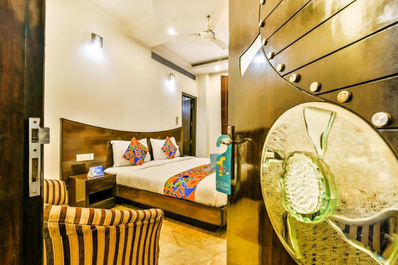 Fabhotel Sehej Inn New Delhi Bagian luar foto