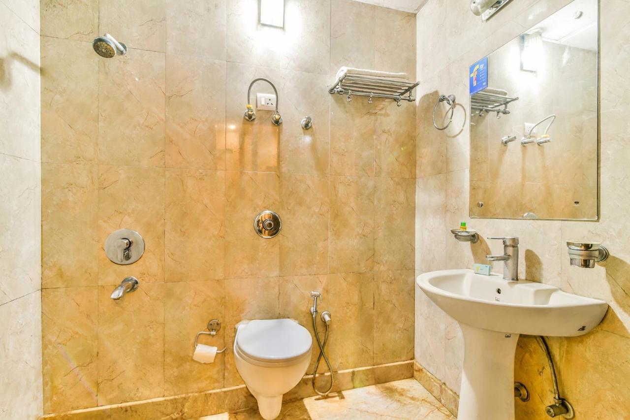Fabhotel Sehej Inn New Delhi Bagian luar foto